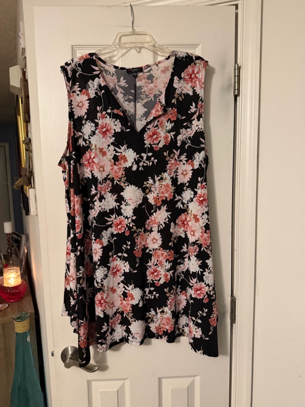 Cocomo Black Sleeveless V-Neck Floral Tunic